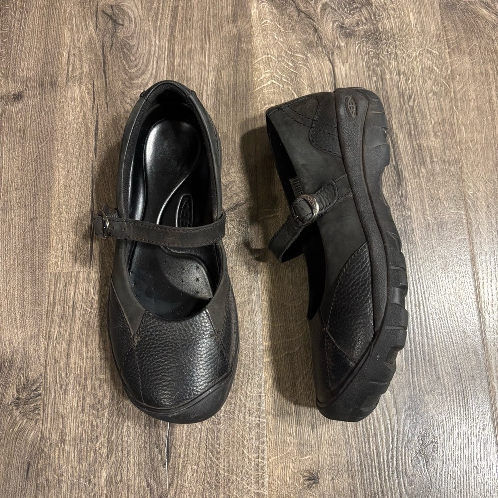 Keen Black Mary Jane Flats